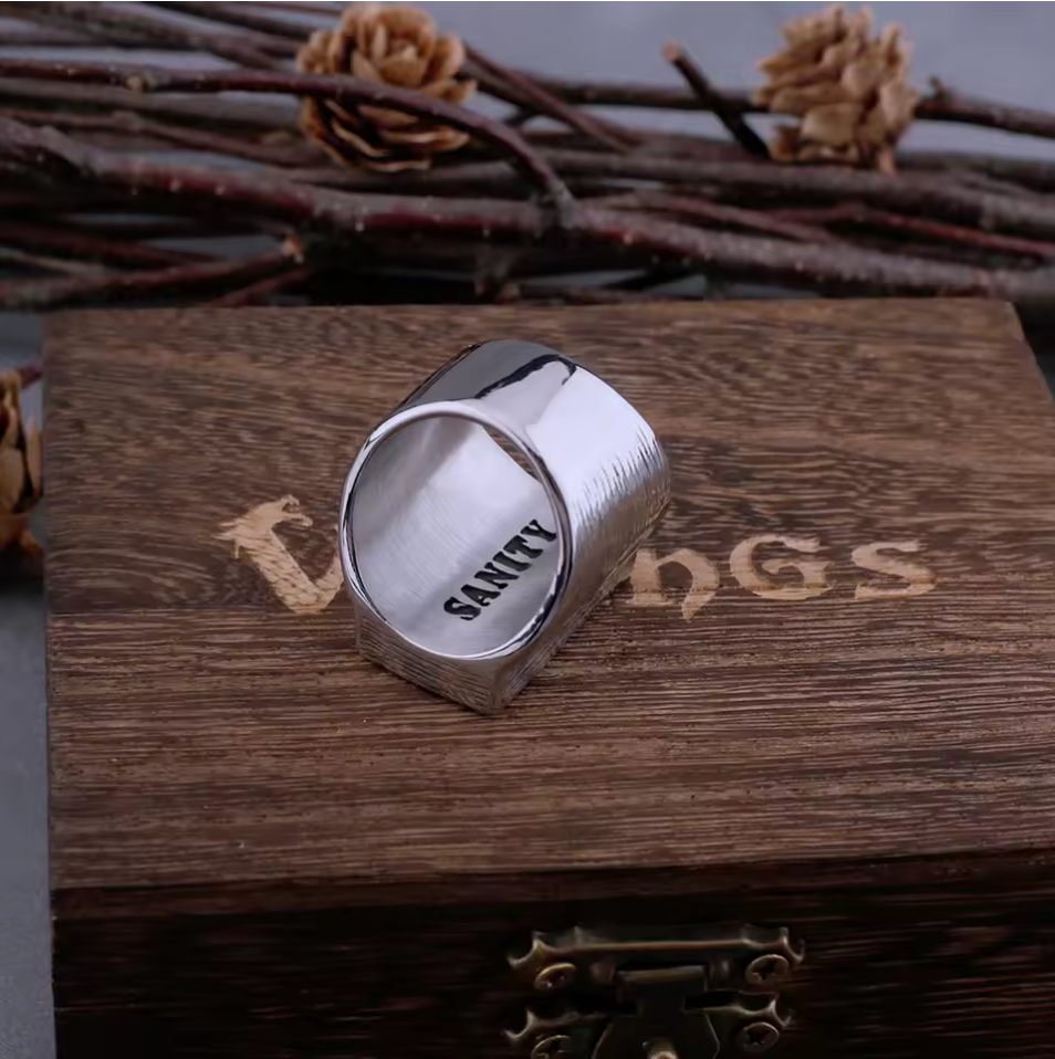 ﻿"Represent" Ring